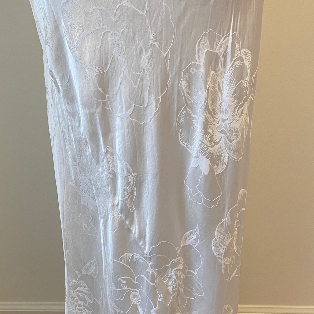 Elegant White Bias Cut Slip Dress - Picture 7 of 11